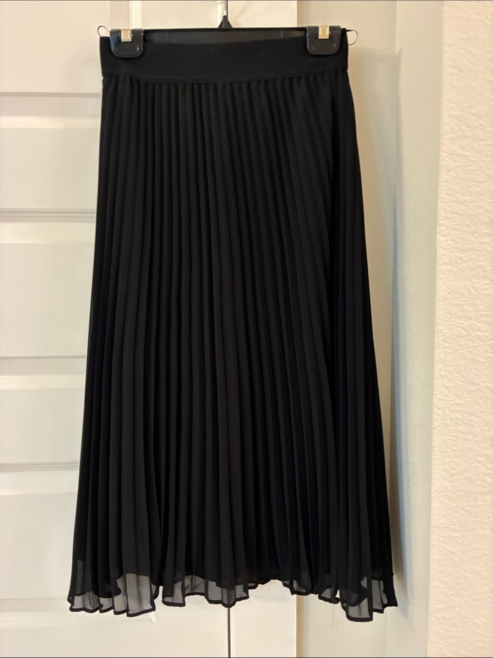 DKNY Sportswear Black Pleated Skirt